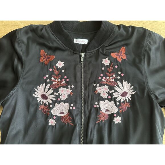 Xhilaration Black Floral Butterfly Embroidered Satin Bomber Jacket Womens size L - Picture 3 of 5